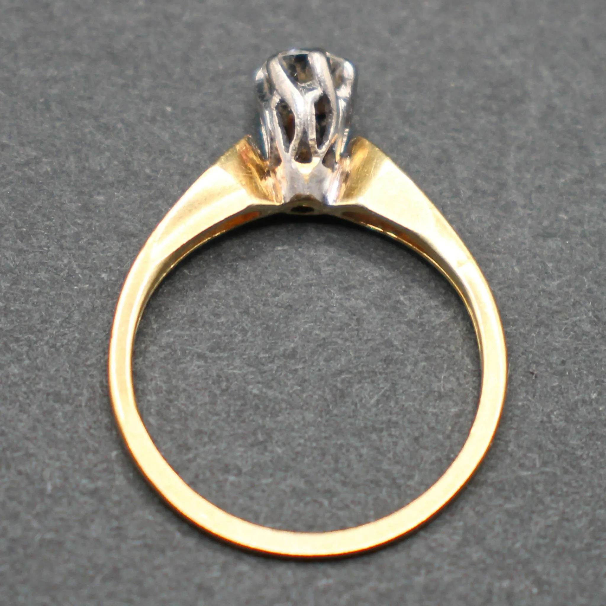 18ct gold c.3ct diamond solitaire ring