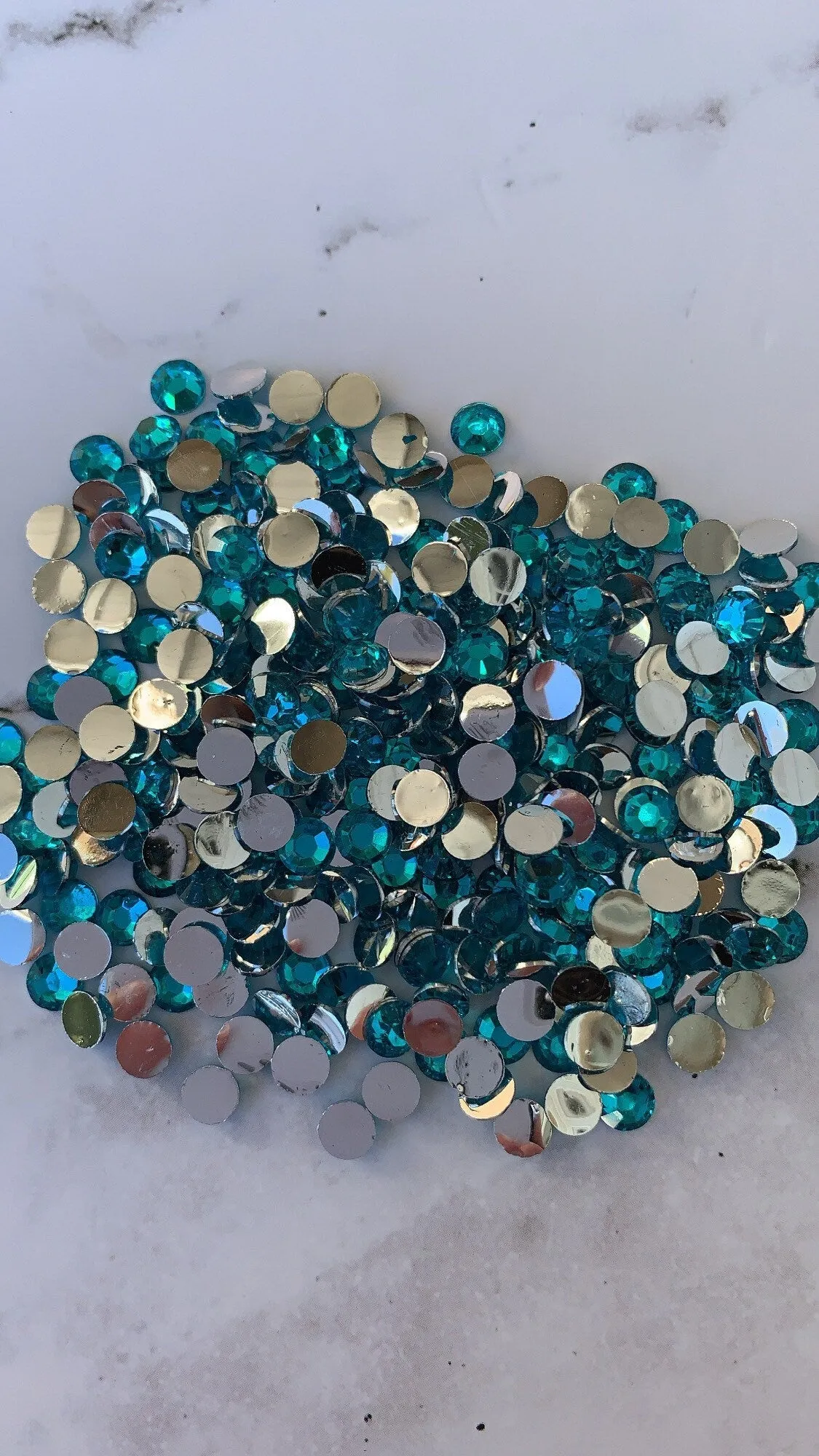 Beach. Turquoise 5mm 4mm rhinestones beads