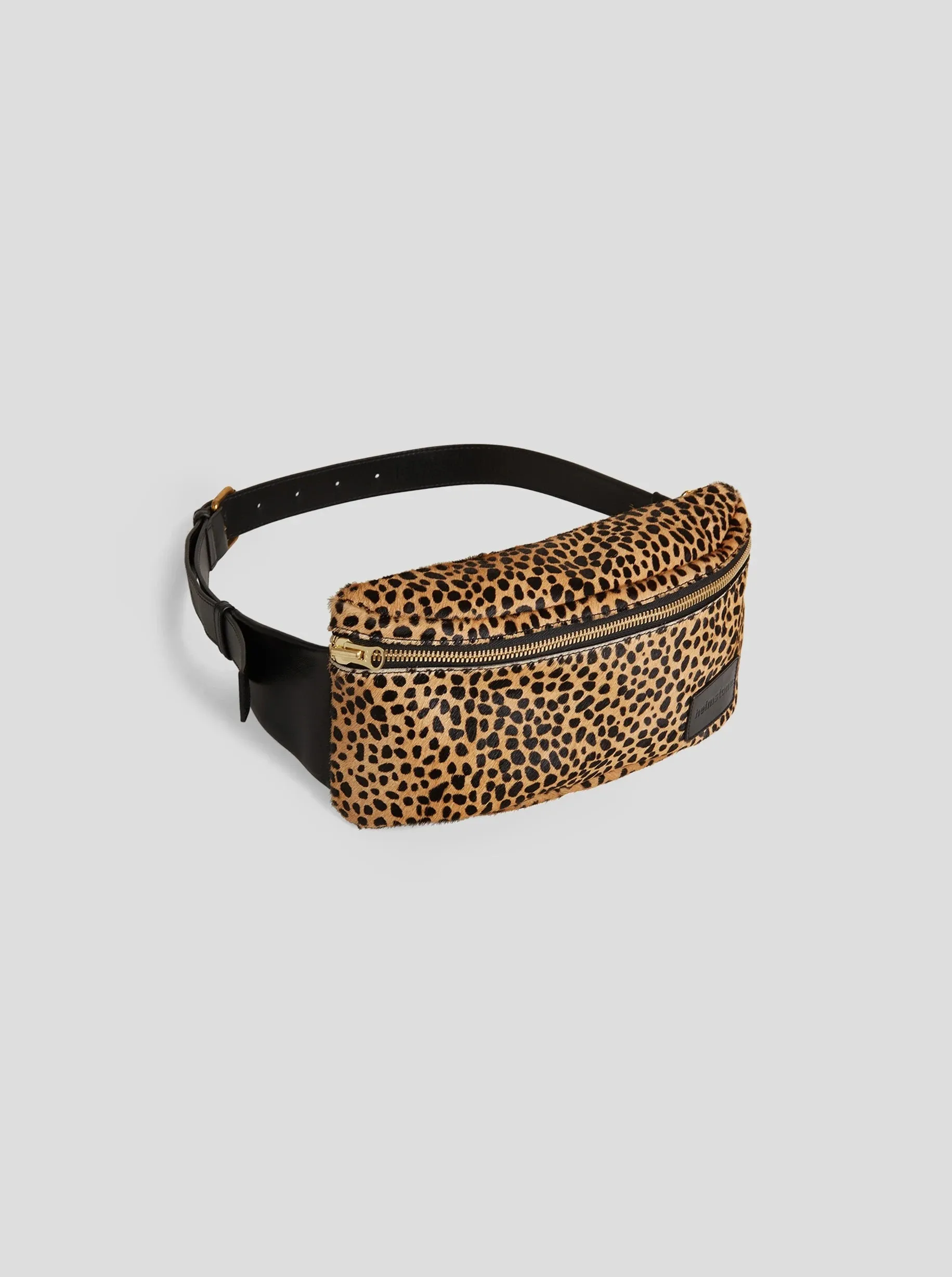 Fanny pack in cheetah printed leather